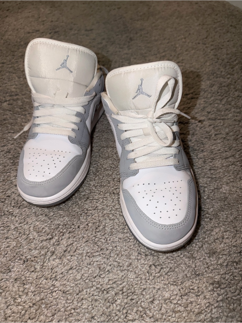 AIR JORDAN - Women's Air Jordan 1 Low Sneakers White-Wolf-Grey-Aluminum